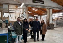 Irujo kontseilariak Lecumberri enpresaren ondarea nabarmendu du, Buñuelgo egurraren mendeurreneko erreferentea