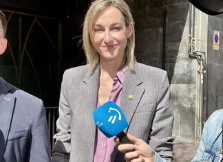 Aireportuko Kudeaketa eta Azpiegituren Aldebiko Azpibatzordea