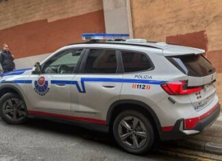 Detenido en Berriz tras apuñalar a su pareja frente a sus hijos: una menor de 15 años resulta herida al intentar defender a su madre