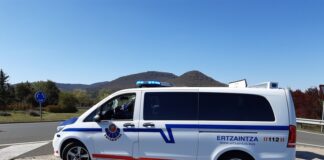 La Ertzaintza destapa una trama de falsedad documental en Bizkaia que encubría vehículos usados en más de 30 robos industriales
