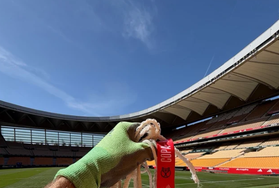 Venden en Wallapop fragmentos de la red de la portería de la Real Sociedad en la final de la Copa