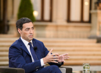 Lehendakaria bat dator Frantziako Senatuan autogobernuaren euskal ereduarekin, oparotasun eta ongizate handiagoaren adibide gisa