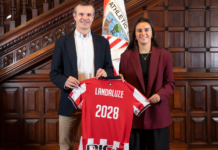 Naia Landaluze renueva su contrato con el Athletic Club hasta 2028
