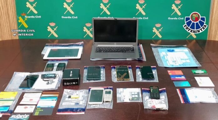 Detienen a un ciberdelincuente que intentó estafar 50.000 euros a una empresa de Mendaro