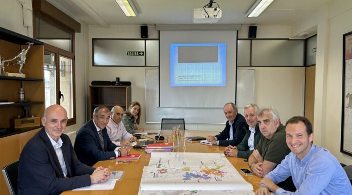 Lurralde Kohesioak, UAGNk eta Nafarroako Ureztatzaileen Komunitate Orokorrak elkarrekin lan egitea adostu dute Nafarroako Ubidearen bigarren fasea eta eremu ureztagarria bultzatzeko