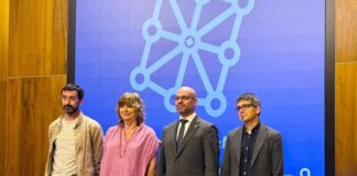 Nafarroako Gobernuak eta Nafarroako Unibertsitate Publikoak hizkuntza plangintzan aditu titulu berekia sortzeko hitzarmena sinatu dute