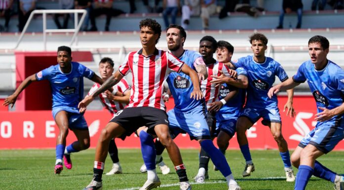 Empate con sabor agridulce entre el Bilbao Athletic y el Ourense tras un doblete de Beñat García
