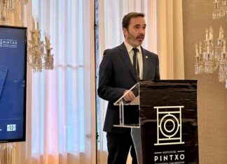 Euskadi y Cataluña estrechan lazos turísticos con el pintxo como protagonista