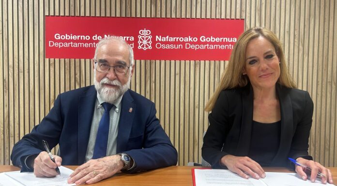 Osasun Departamentuak eta Nafarroako Dietista-Nutrizionisten Elkargo Ofizialak hitzarmen bat sinatu dute gizentasunaren, desnutrizioaren edo elikadura jokabidearen nahasmenduen aurkako estrategiak diseinatzeko