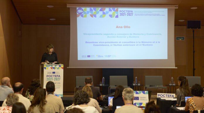 Ehun pertsona baino gehiago parte hartzen ari dira INTERREG POCTEFA proiektuetako erakunde bazkideen mintegi batean, Ollo presidenteordeak inauguratua