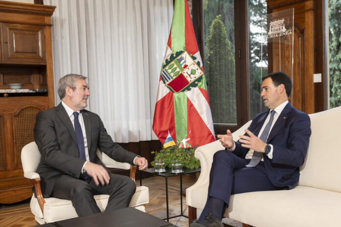 n770_2026_05_20_lhk_presidente_canarias_9-696x463-1