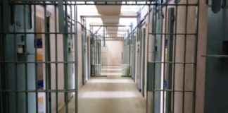 Un condenado por maltrato habitual ingresará en prisión tras negarse a realizar un curso para agresores y trabajos comunitarios en Gipuzkoa