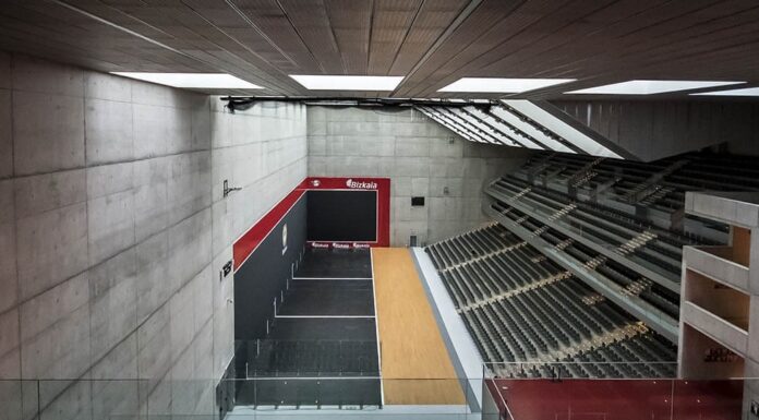El Frontón Bizkaia estrena nueva cubierta tras completar ocho meses de obras de remodelación