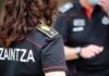 La Ertzaintza mantiene abierta la investigación para identificar a posibles víctimas del detenido por agresión sexual a menor en una tienda de golosinas de Donostia