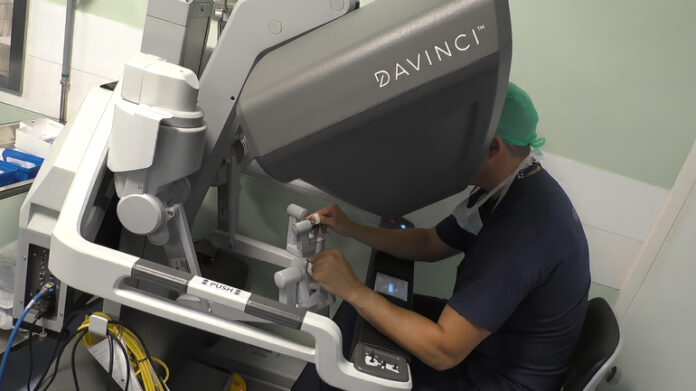 n770_Osakidetza_Trasplante_renal_robot_HU_Cruces_4
