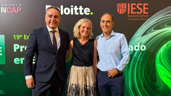 Oscar Ugarte, Amaia Arrizabalaga y Aitor Ojanguren.