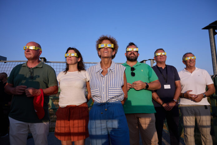 2026_08_12-eclipse-solar0B8A1048-696x464-1