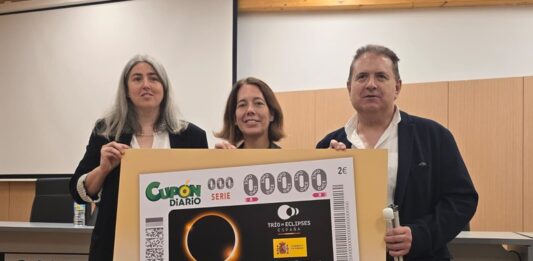 El Gobierno Vasco y la ONCE presentan iniciativas para adaptar la vivencia del eclipse total de Sol a personas con discapacidad visual