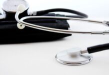 Iruñerriko Legionellako agerraldi bat kontrolatzeko neurriak hartu ditu Osasun Publikoak