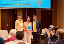 Nafarroa Gizarte Zerbitzu onenak dituzten hiru Autonomia Erkidegoen artean dago, profesionalen ratiorik onenarekin, eta biztanleko gasturik handiena duen bigarrena da