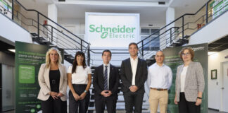 Irujo kontseilariak Schneider Electricen eraldaketa industriala aurkezteko ekitaldian parte hartu du Garesen
