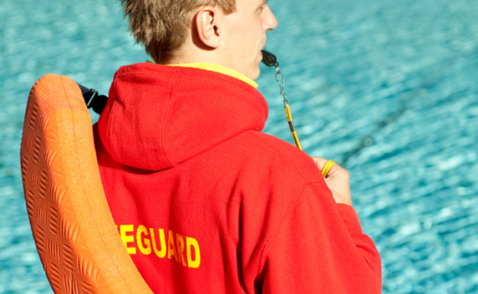 Los-socorristas-clave-para-la-seguridad-de-las-piscinas-09-23-2026_01_30_PM