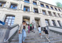El Ayuntamiento de Bilbao invierte dos millones de euros para que el alumnado de sus centros municipales comience el curso con las instalaciones mejoradas