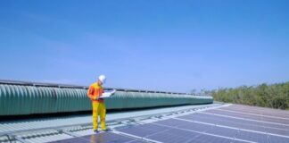 13,7 milioi euro industrian eta hirugarren sektoreko eraikinetan inbertsioak egiteko eta energia-eraginkortasuna hobetzeko laguntzetan