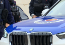 Dos varones de origen magrebí detenidos y un tercero investigado por robar en un restaurante del barrio donostiarra de Gros