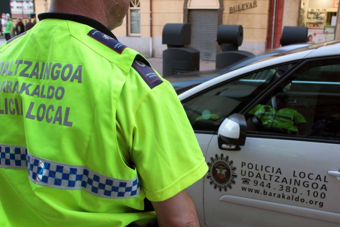 policia-barakaldo-udaltzaingoa-696x464-1