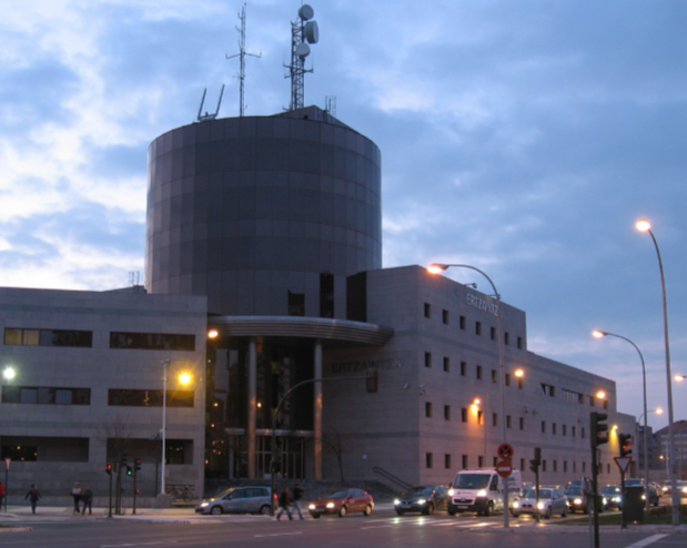 ertzaintza-vitoria-Buscar-con-Google-10-21-2026_02_00_PM